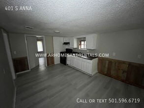 401 S Anna St in Stuttgart, AR - Building Photo - Building Photo