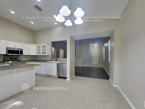 7118 Bridgeview Dr in Wesley Chapel, FL - Building Photo - Building Photo