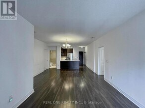 35 Balmuto St in Toronto, ON - Building Photo - Building Photo