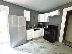 947 Troupe St in Macon, GA - Building Photo - Building Photo