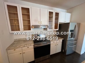2739 Mallard Dr in Woodbury, MN - Building Photo - Building Photo