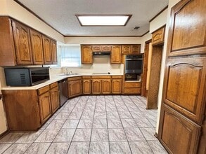6515 Tempest Dr in Arlington, TX - Building Photo - Building Photo