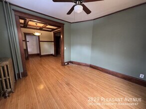 2829 Pleasant Ave in Minneapolis, MN - Building Photo - Building Photo