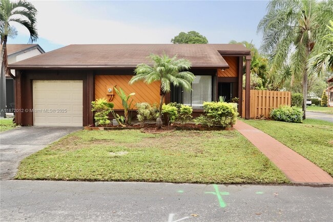 9730 SW 148th Ave in Miami, FL - Building Photo - Building Photo