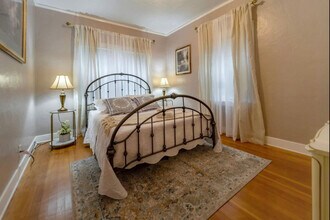925 Parkview Ave in Redding, CA - Building Photo - Building Photo