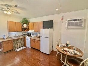 30540 Wooley Springs Rd in Toney, AL - Building Photo - Building Photo