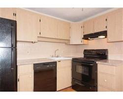 9 Mayberry Dr-Unit -1 in Westborough, MA - Foto de edificio - Building Photo