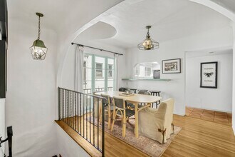 2000 Washington Ave, Unit 2000 in Santa Monica, CA - Building Photo - Building Photo