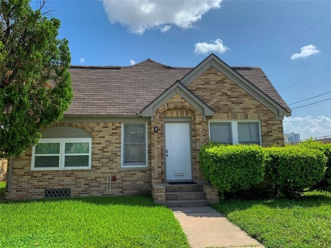 property at 2204 Barbee St