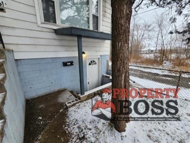 property at 2061 Maryland St