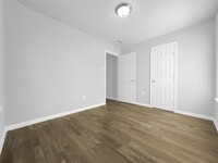 3633 N MacGregor Way photo'