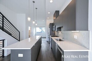 2016 N Bryant St in Denver, CO - Building Photo