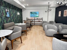 The Taylor Apartments in Saskatoon, SK - Building Photo