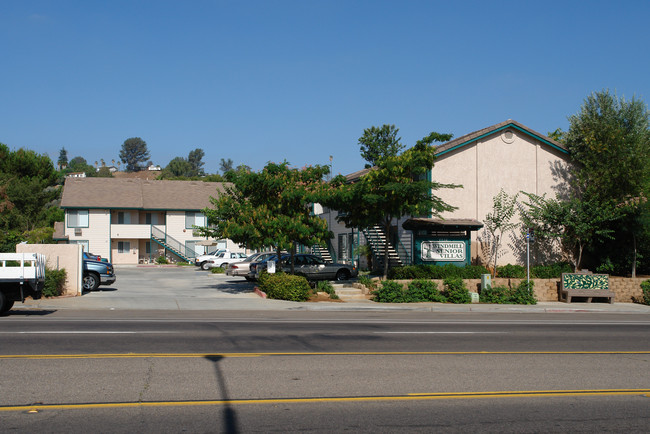 Windmill Senior Villas in Lakeside, CA - Building Photo - Building Photo