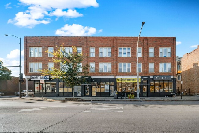 4254 S Cottage Grove Ave in Chicago, IL - Building Photo - Building Photo