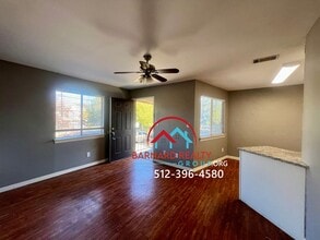 1632 Post Rd in San Marcos, TX - Building Photo - Building Photo