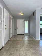 2040 V St in Merced, CA - Building Photo - Building Photo