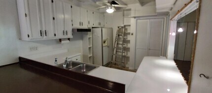 5275 Country Club Rd in Winston-Salem, NC - Building Photo - Building Photo