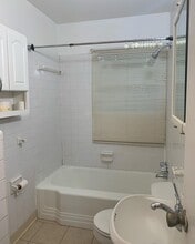 1209 W Alden Ave in Valdosta, GA - Building Photo - Building Photo