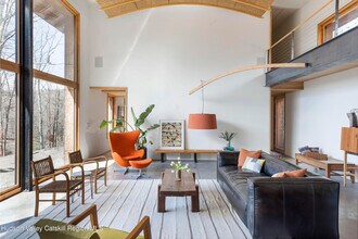 94 Cherry Hill Rd in Accord, NY - Building Photo - Building Photo