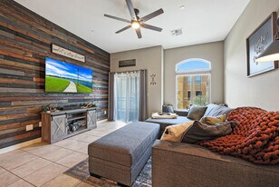 2150 W Alameda Rd, Unit #2123 in Phoenix, AZ - Building Photo