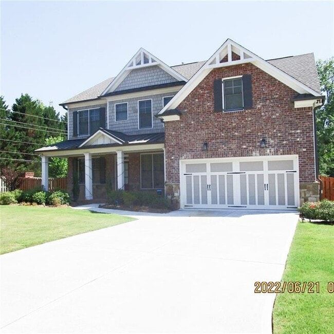 property at 1998 Credence Ct