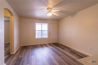 3409 Toledo Dr, Unit D in Killeen, TX - Building Photo - Building Photo