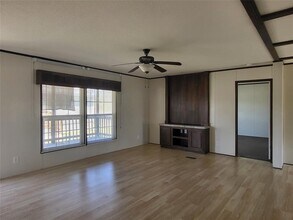 12609 Dessau Rd in Austin, TX - Building Photo - Building Photo