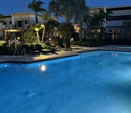 4400 Sunrise Blvd in Plantation, FL - Building Photo - Building Photo