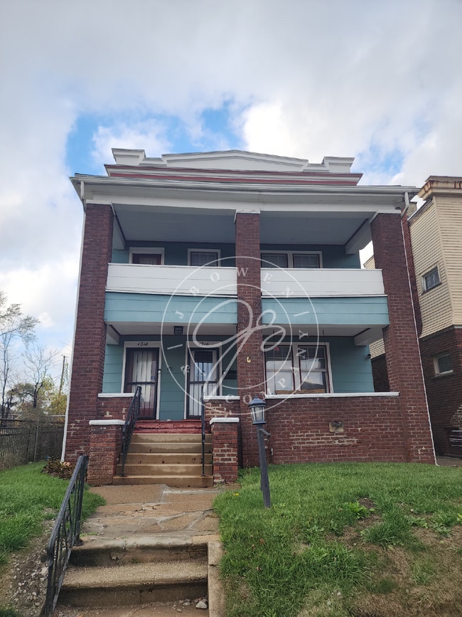 property at 1316 Broadway St