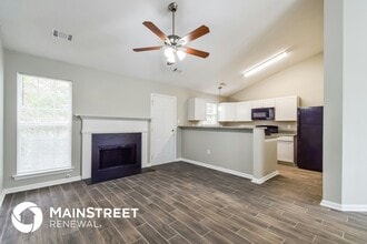 9407 Rollinghills Dr in Jonesboro, GA - Building Photo - Building Photo