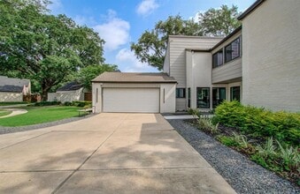 1607 Big Lake Dr in Houston, TX - Building Photo - Building Photo