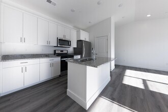 459 W 15 S in Providence, UT - Building Photo - Building Photo