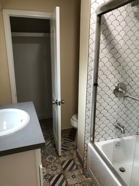 302 S Broadway in Santa Ana, CA - Foto de edificio - Building Photo