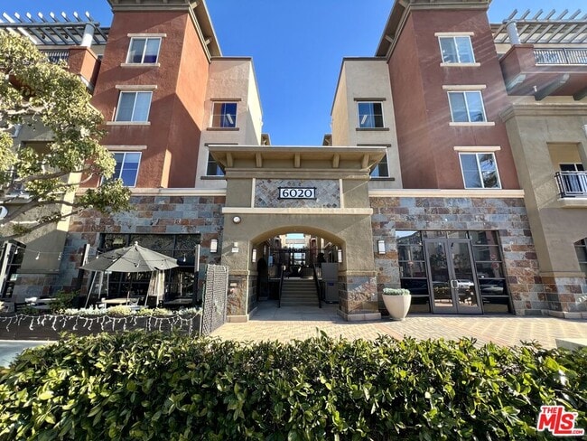 property at 6020 S Seabluff Dr