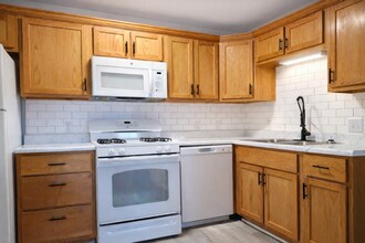 1930 Hobson Rd in Fort Wayne, IN - Building Photo - Building Photo