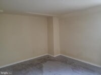 4127 Townsend Ave photo'