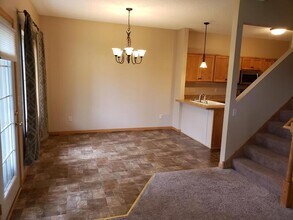 9473 Eagle Nest Ln in Monticello, MN - Building Photo - Building Photo