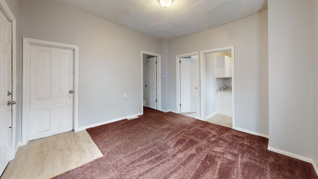 3332 Walton Ave in Cleveland, OH - Building Photo