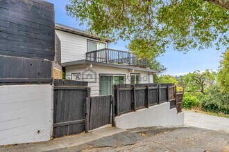 551 Hichborn St in Vallejo, CA - Building Photo - Building Photo