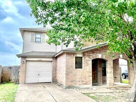 13229 Coomes Dr in Austin, TX - Building Photo