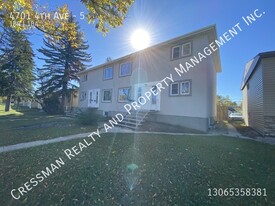 4701 4 Ave in Regina, SK - Building Photo