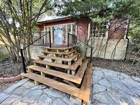 15106 Mettle Dr in Austin, TX - Building Photo