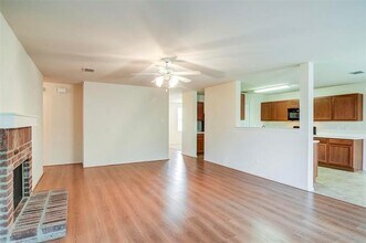 2833 Sonora Ln in Mesquite, TX - Building Photo - Building Photo