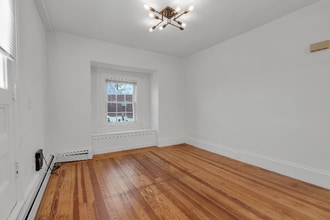 511 Angell St in Providence, RI - Building Photo - Building Photo