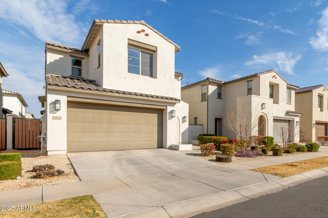 10032 E Texas Ave in Mesa, AZ - Building Photo