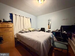 128 Columbus Ave in Trenton, NJ - Building Photo - Building Photo