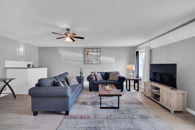 7617 Texridge Dr in Dallas, TX - Building Photo - Building Photo