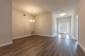 5306 Vermilion Ct in Dickinson, TX - Building Photo - Building Photo