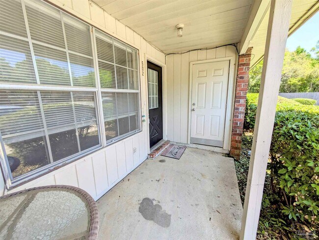6288 Hamilton Bridge Rd in Milton, FL - Building Photo - Building Photo
